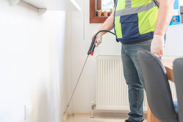 Best Best Pest Control Companies  in North Edwards, CA